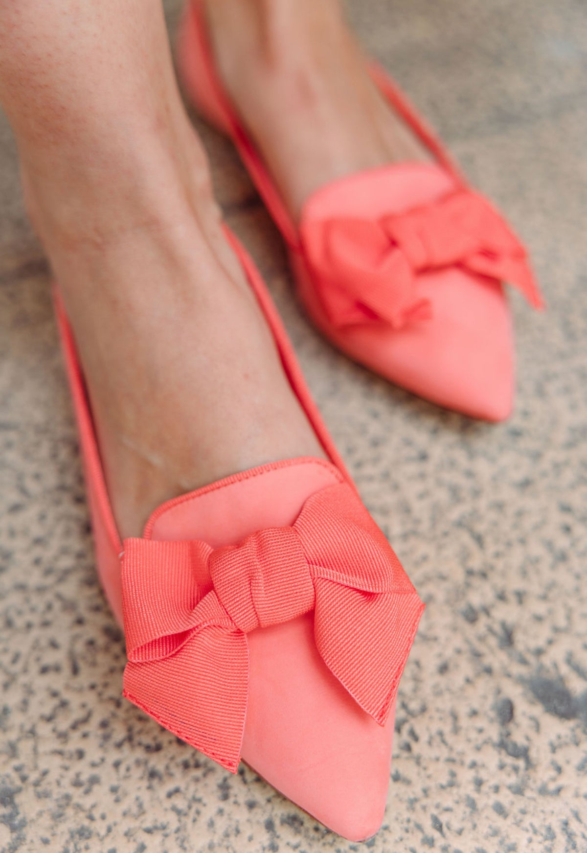 Rosso Pointy bow loafer
