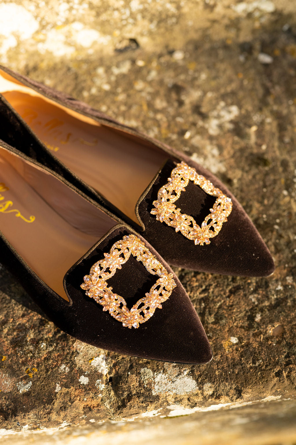 T.Moro Velvet Glitter Buckle Pointy Loafer