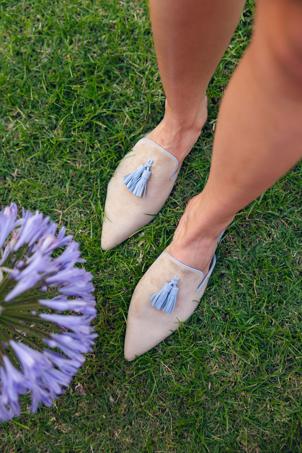 Nude-Sky Tassel Mules