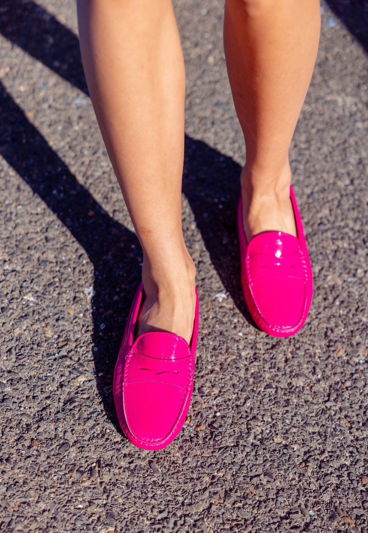 Moccasin Lack Fuxia