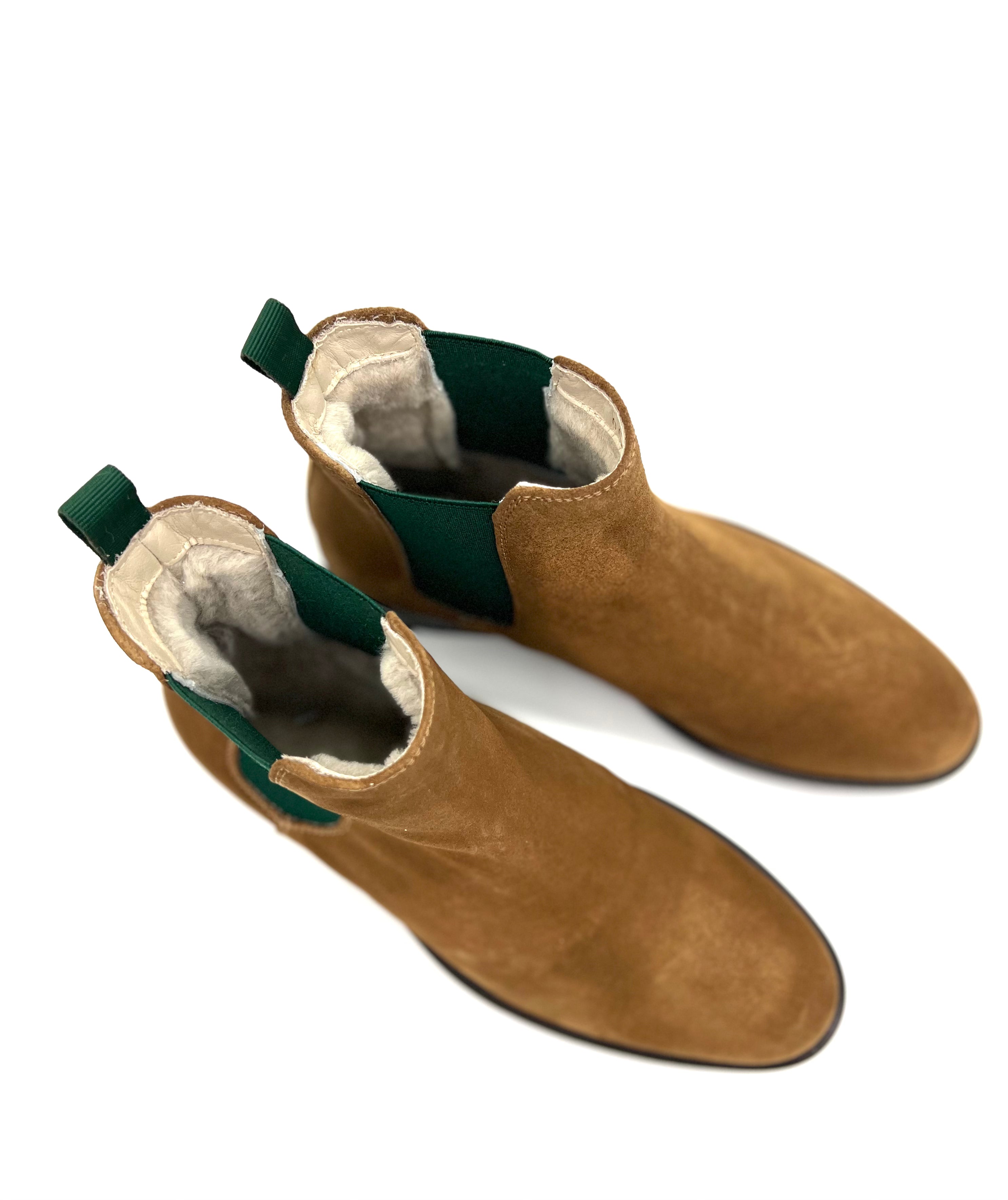 Brown lined with lambskin