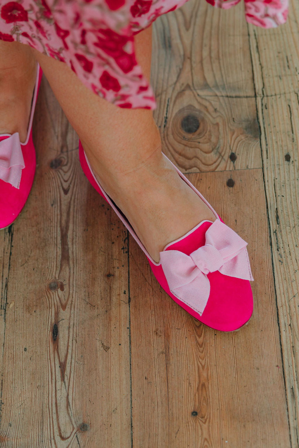 Fancy confetto bow loafers