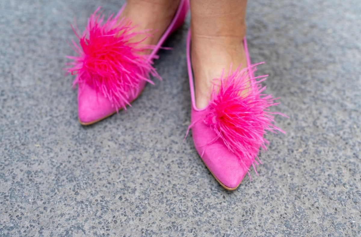 Fuxia Federn Pointy